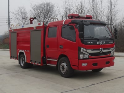 国六东风5吨水罐（泡沫）消防车