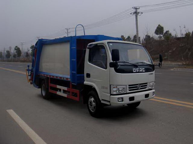 江特牌JDF5070ZYSE5型压缩式垃圾车